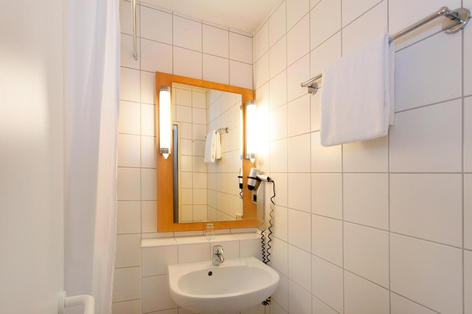 Saar City Hotel Saarbrücken Eksteriør bilde
