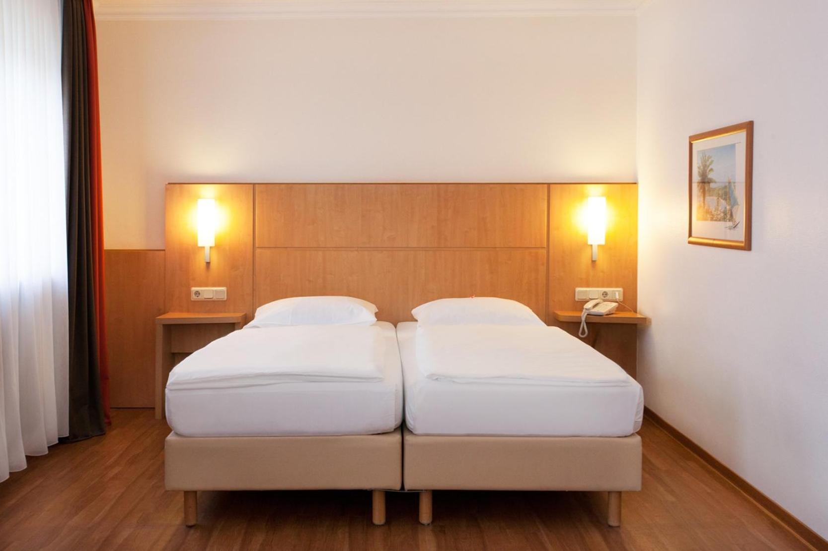 Saar City Hotel Saarbrücken Eksteriør bilde